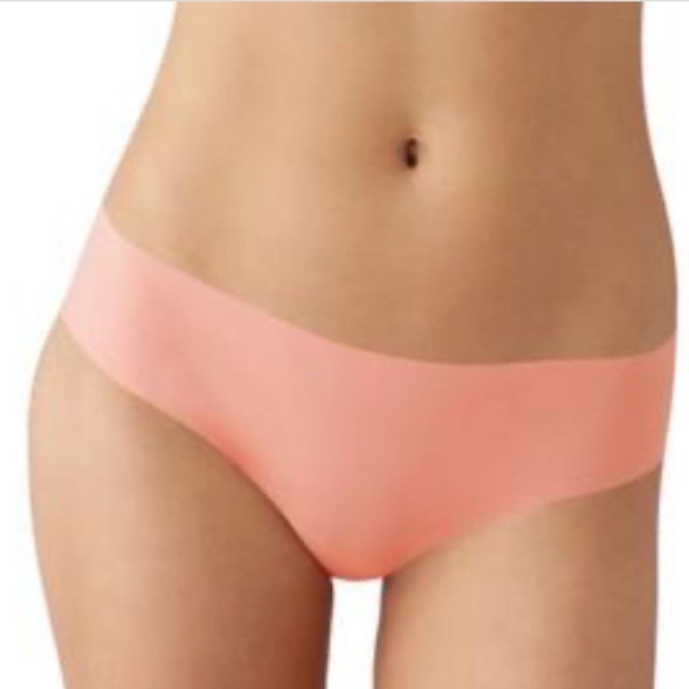 B.tempt'd by Wacoal Women's B.bare Cheeky Hipster Underwear 976367 - Peach Amber